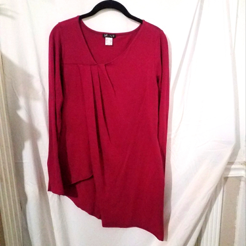 Medium Venus Top